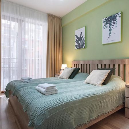 Gg Home - Cozy 2-Bedroom Apartment On Givi Kartozia 트빌리시 외부 사진
