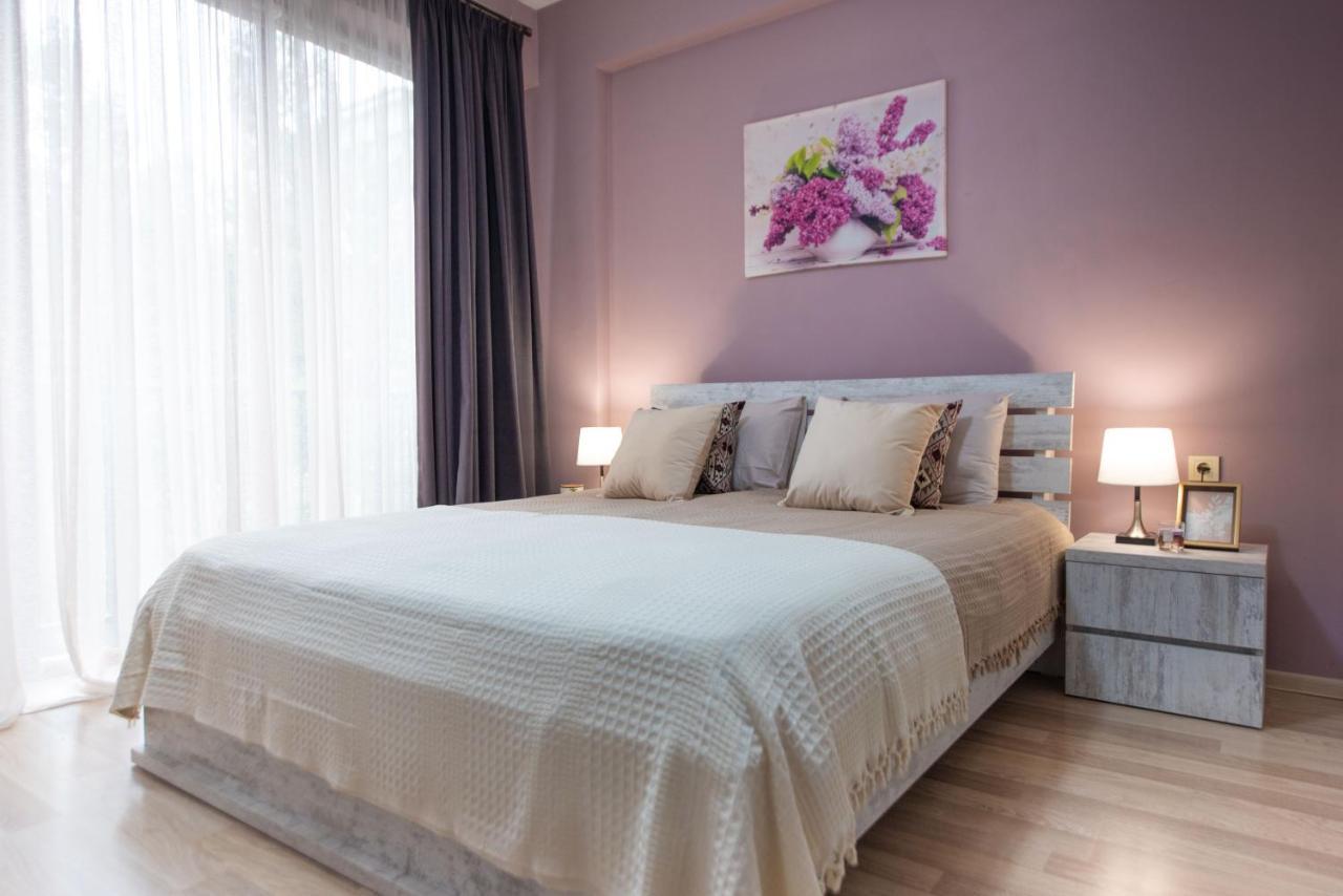 Gg Home - Cozy 2-Bedroom Apartment On Givi Kartozia 트빌리시 외부 사진