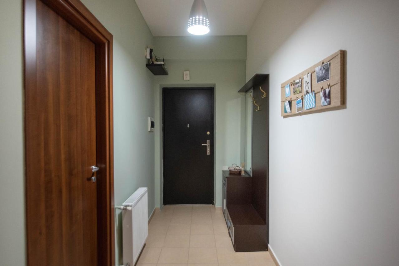 Gg Home - Cozy 2-Bedroom Apartment On Givi Kartozia 트빌리시 외부 사진